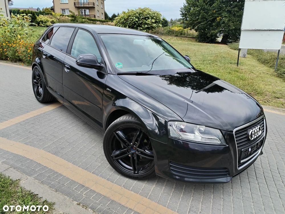 Audi A3 Sportback - 3