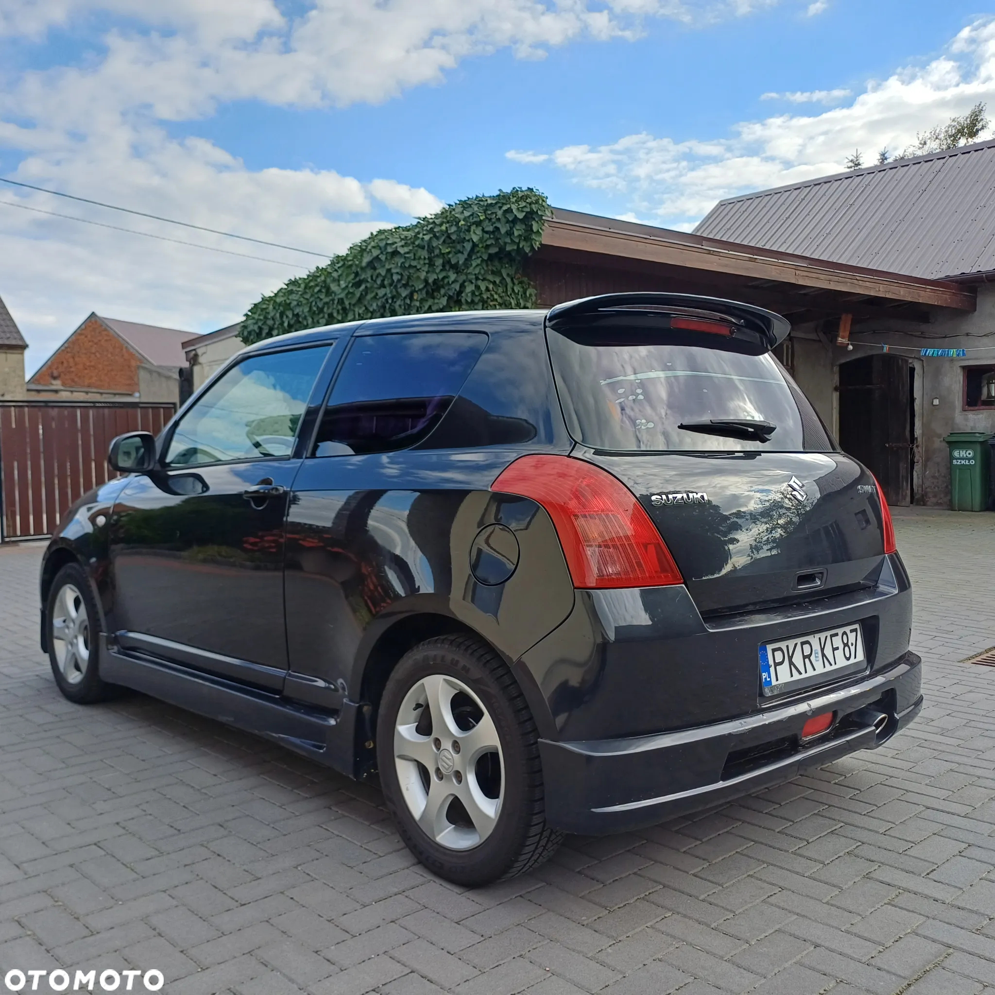 Suzuki Swift - 5