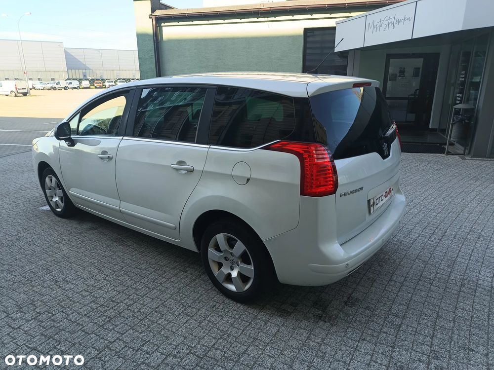 Peugeot 5008 HDI FAP 150 Active - 6