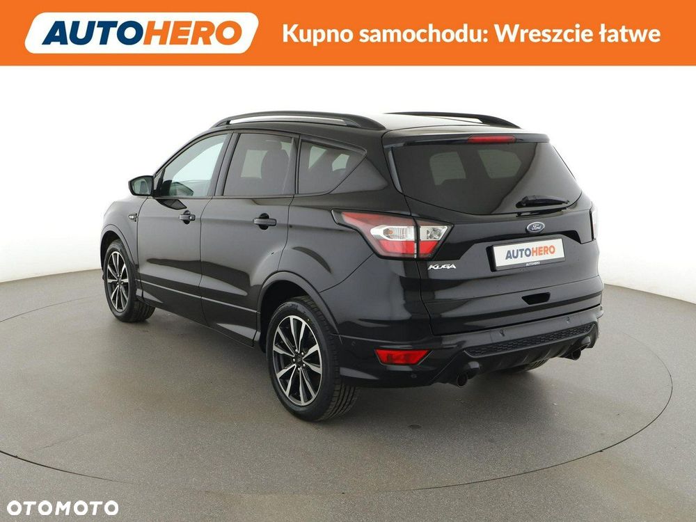 Ford Kuga 1.5 EcoBoost 2x4 ST-Line - 5