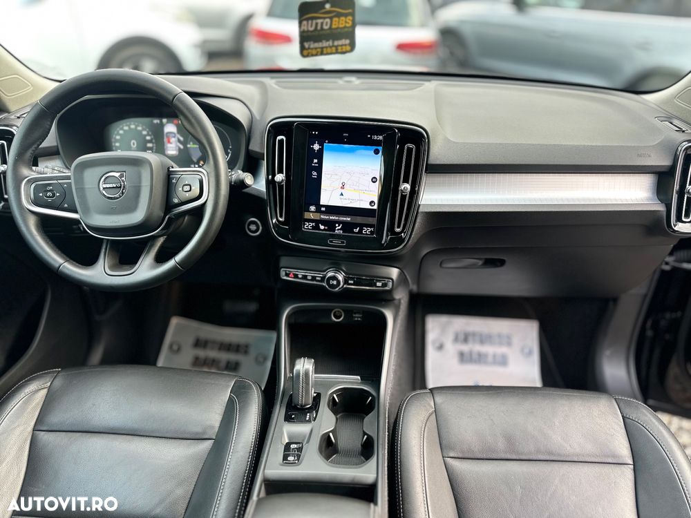 Volvo XC 40 T5 Twin Engine DKG Momentum Pro - 5