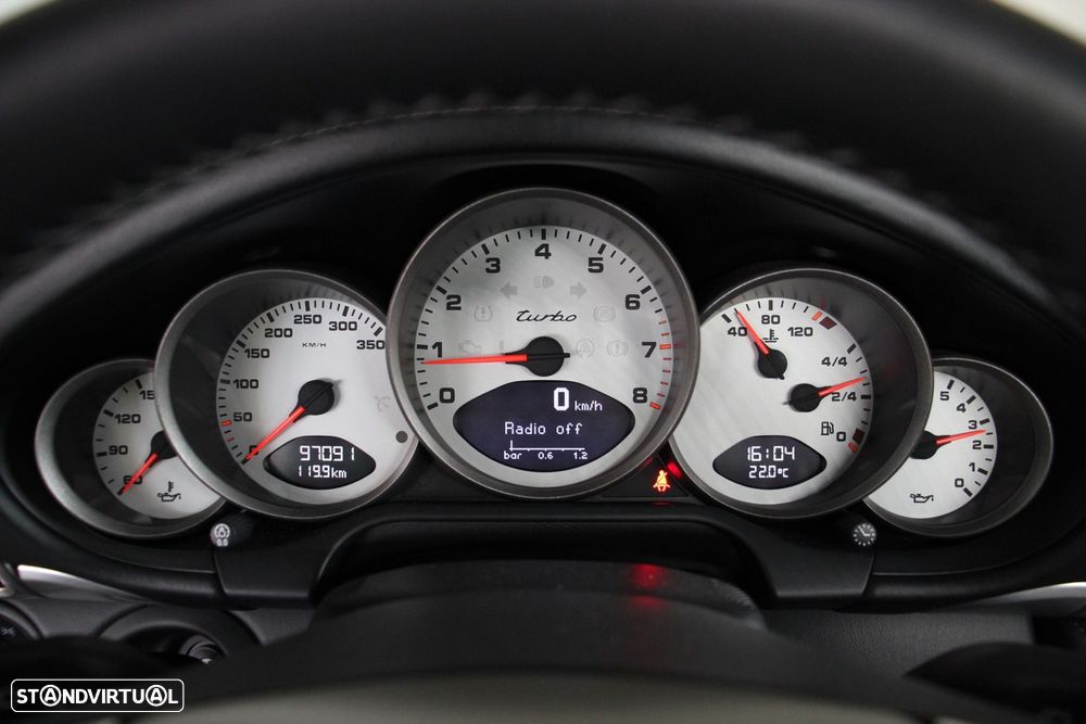 Porsche 911 (997) Turbo - 10