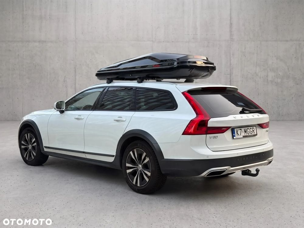 Volvo V90 Cross Country ver-d4-awd-geartronic-momentum-pro - 3