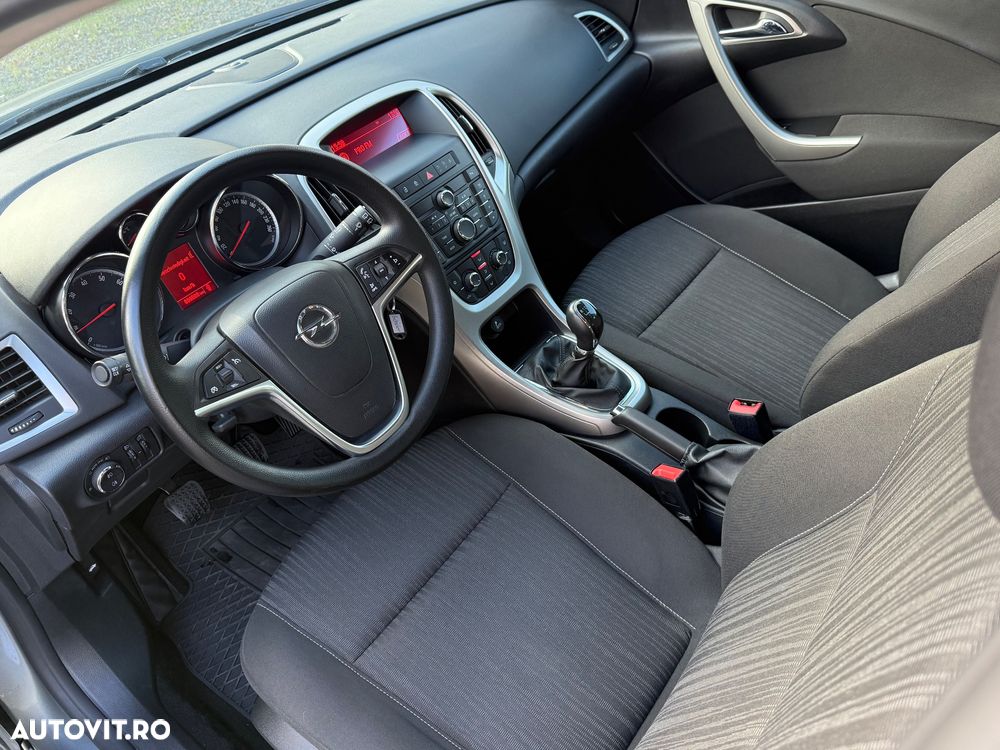 Opel Astra 1.4 Turbo Design Edition - 13