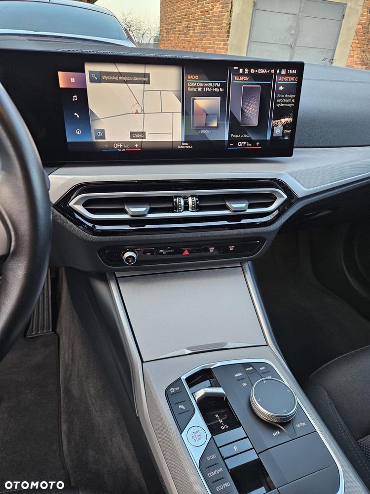 BMW Seria 3 318d Sport Line Shadow - 33