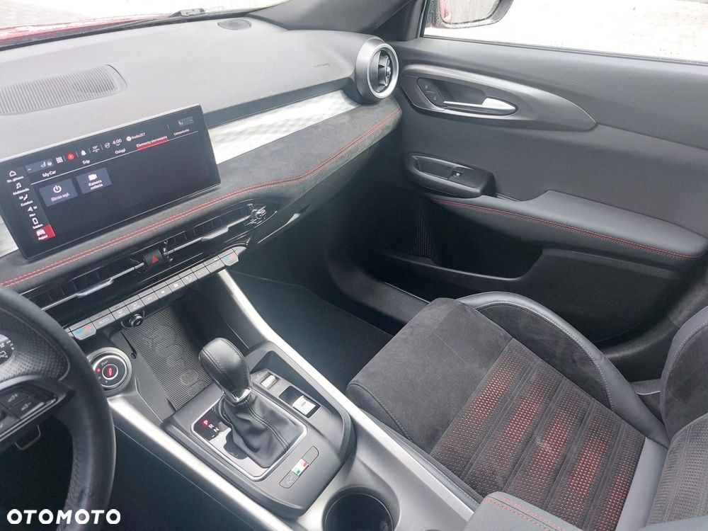 Alfa Romeo Tonale 1.5 T4 GSE mHEV Veloce DCT - 22