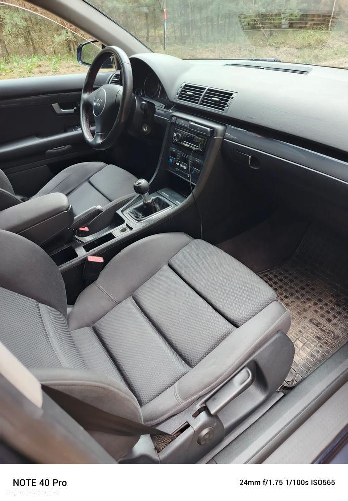 Audi A4 Limousine 1.8T - 18