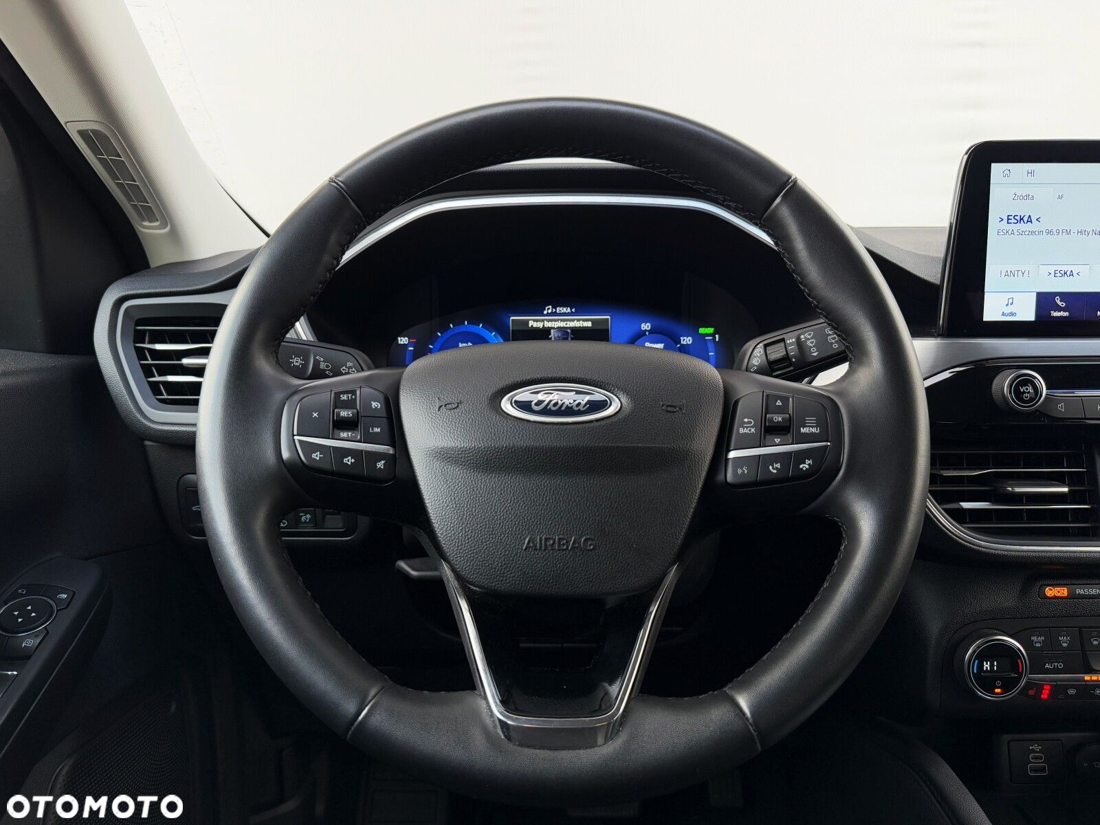 Ford Kuga 2.5 FHEV FWD Titanium X - 19
