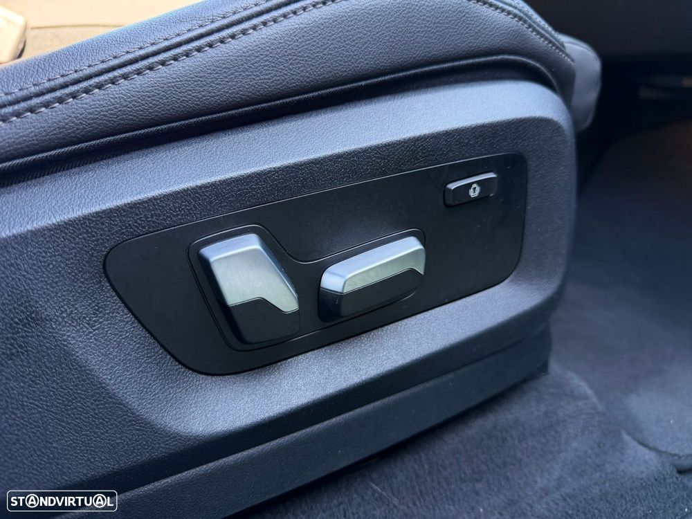 BMW X5 45 e xDrive Pack M - 25