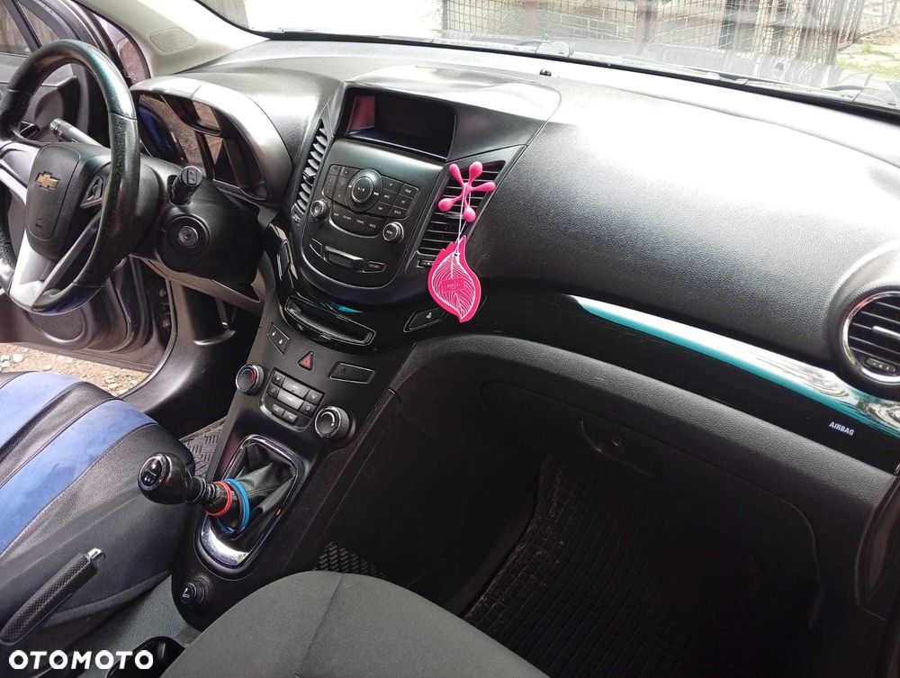 Chevrolet Orlando - 8
