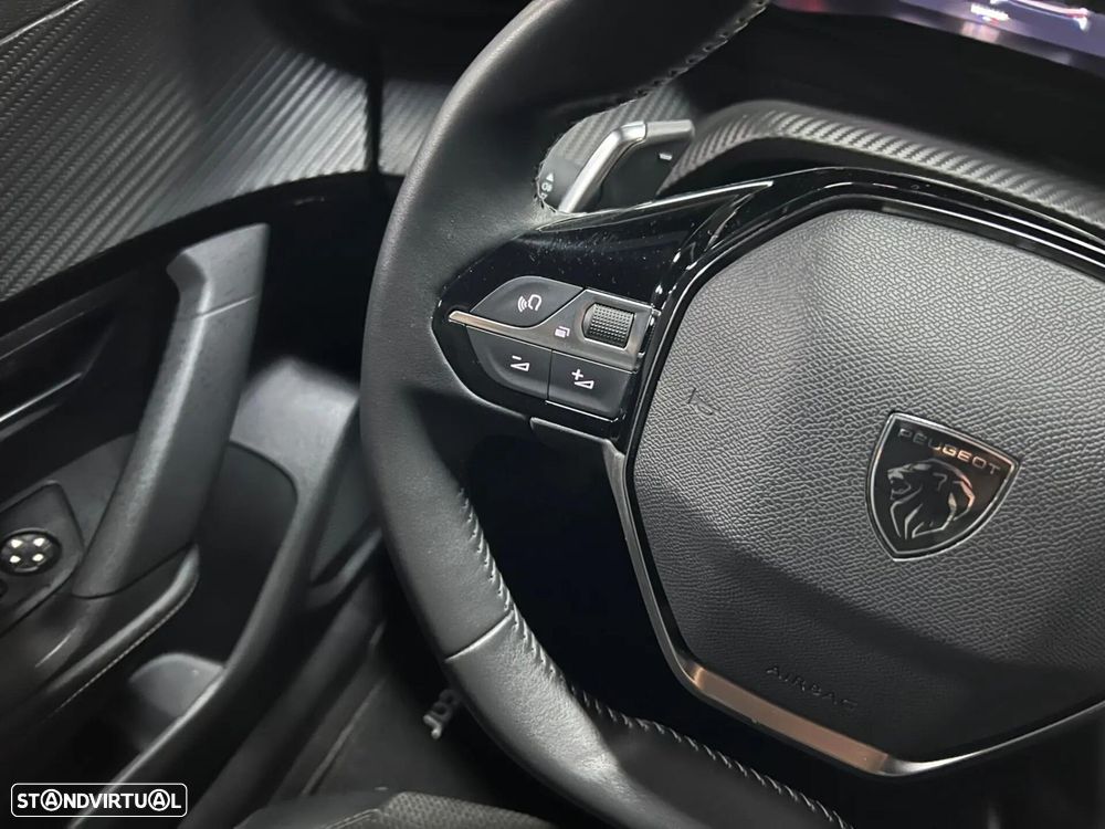 Peugeot 2008 1.2 Hybrid Allure e-DCS6 - 21