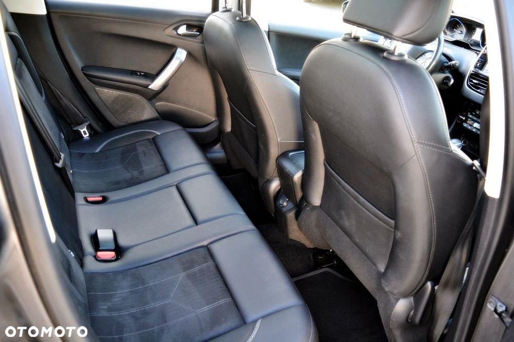 Peugeot 2008 PureTech 110 Stop&Start EAT6 Crossway - 22