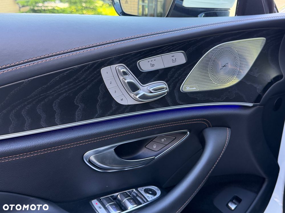 Mercedes-Benz CLS 300 d 9G-TRONIC AMG Line - 23