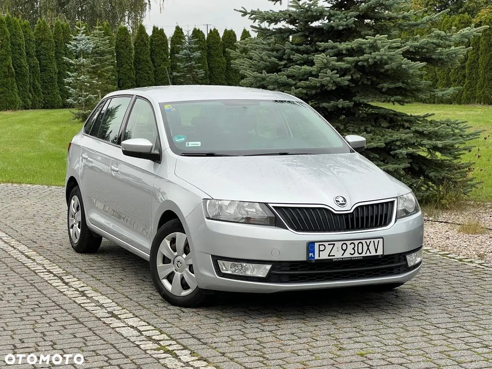 Skoda RAPID 1.4 TDI DPF Style DSG - 4
