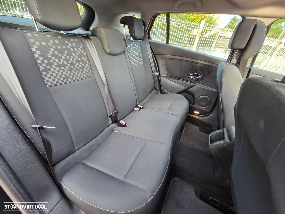 Renault Mégane Sport Tourer 1.5 dCi Dynamique S - 14