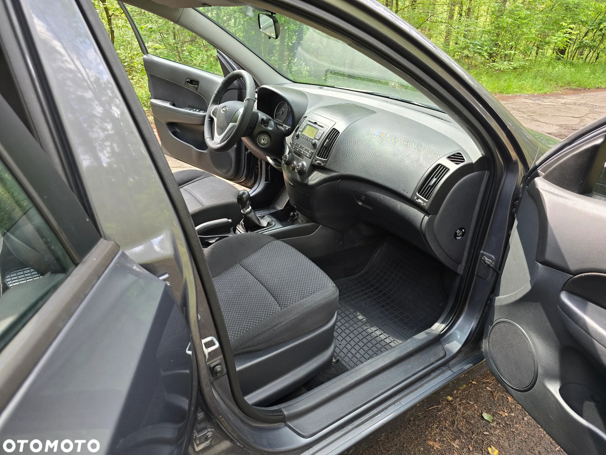 Hyundai i30 1.4 Base + - 11
