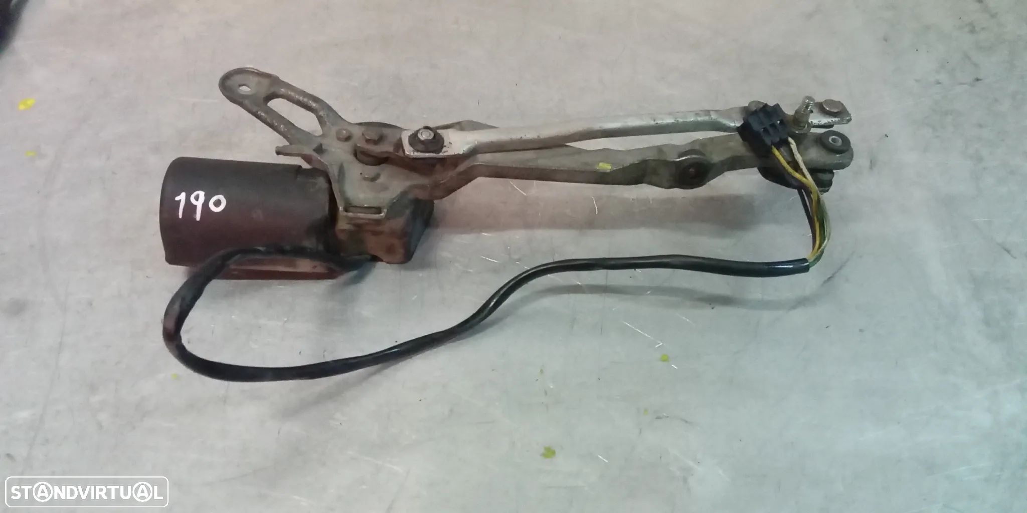 MOTOR / SISTEMA LIMPA VIDROS MERCEDES W201 190 0390241302 - 1