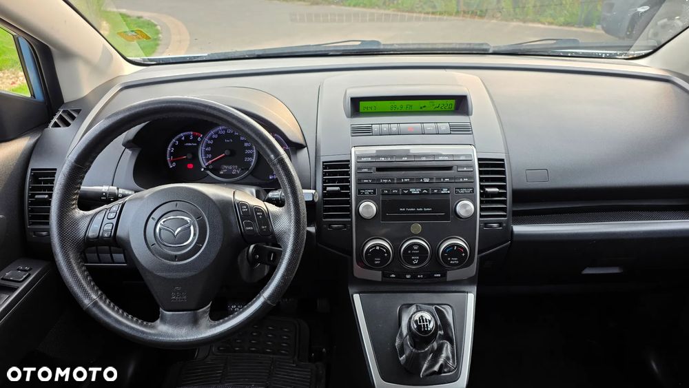 Mazda 5 - 16