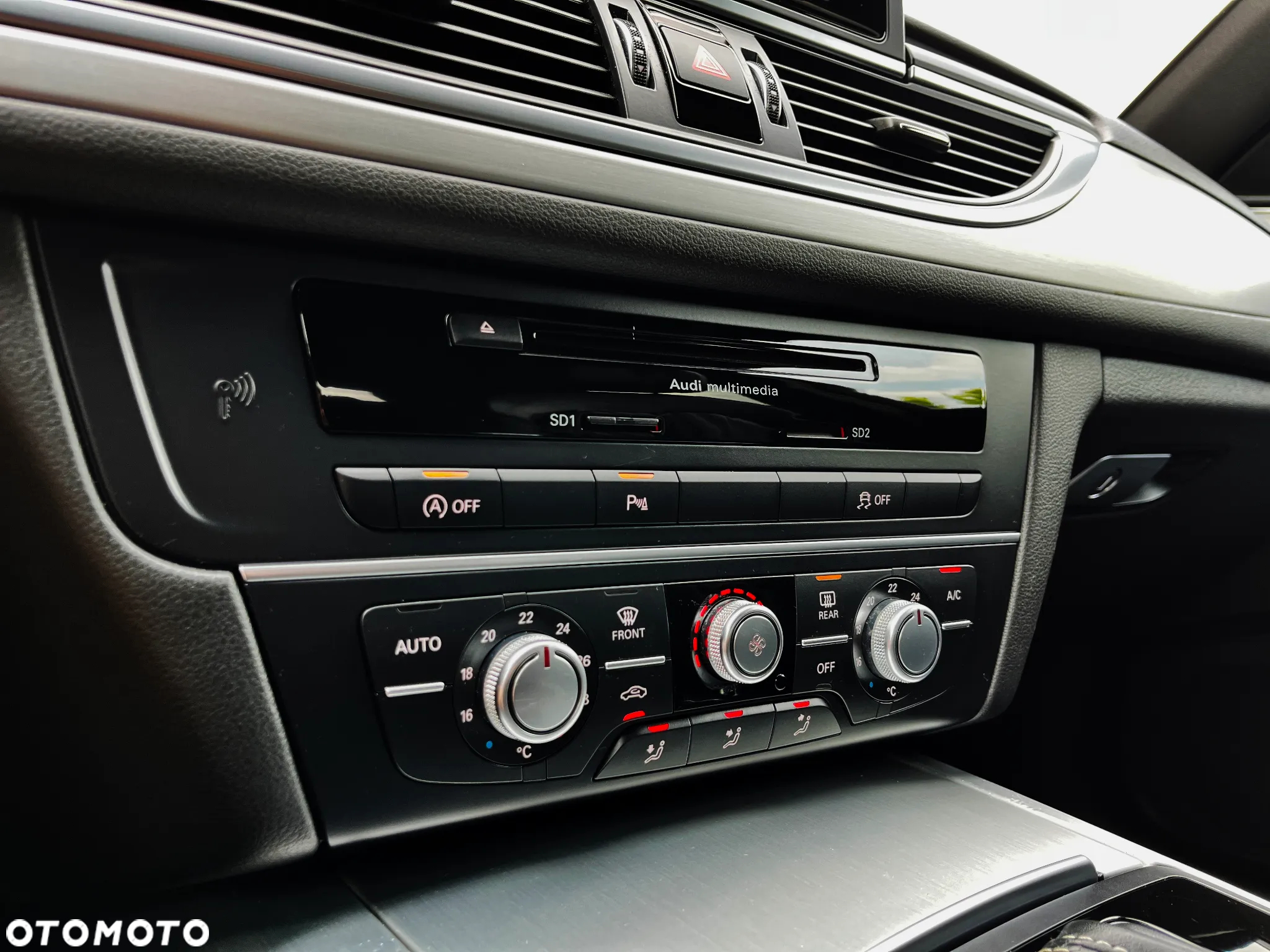 Audi A6 Avant 2.0 TDI Ultra S tronic - 34