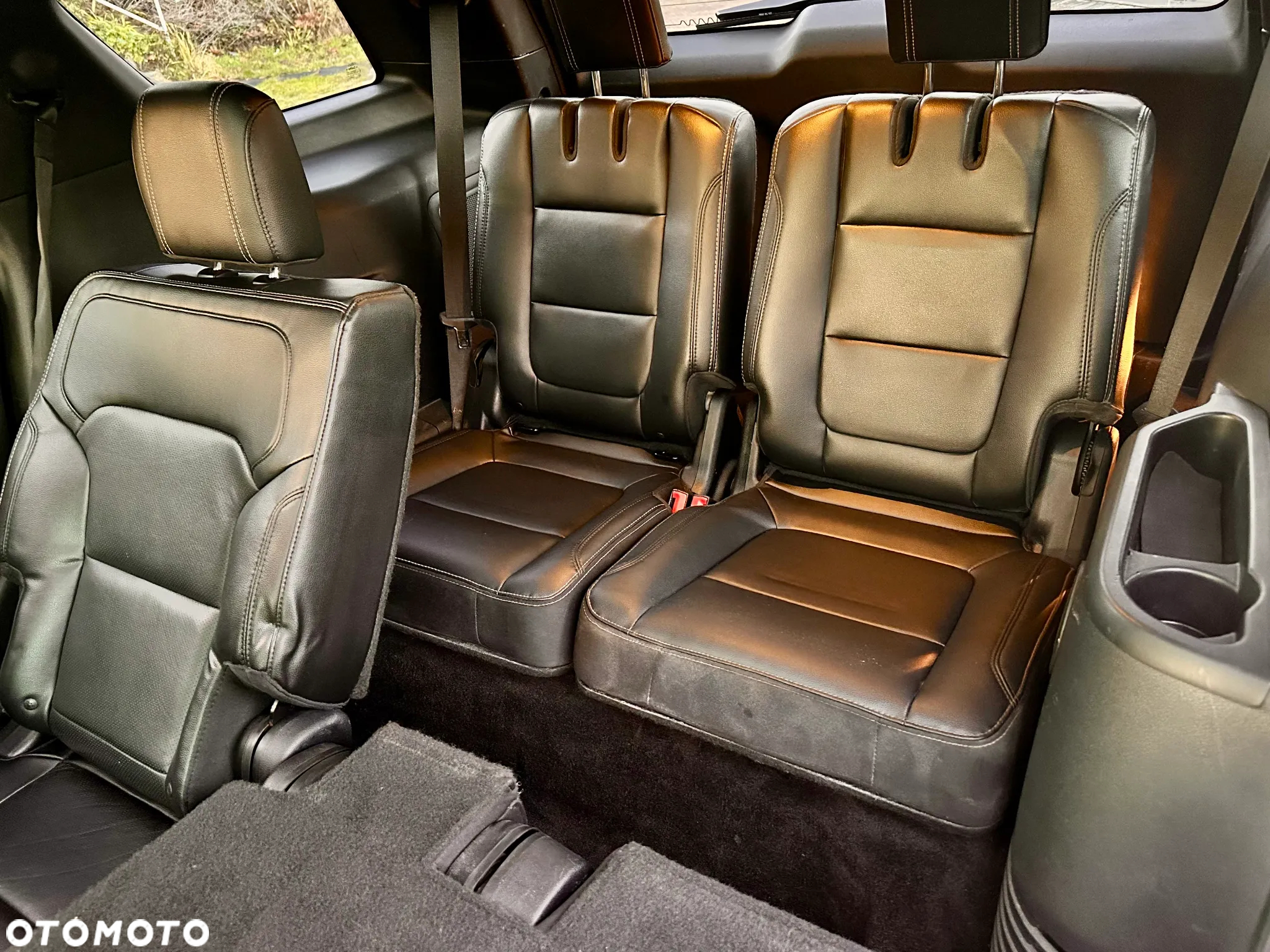 Ford Explorer - 14