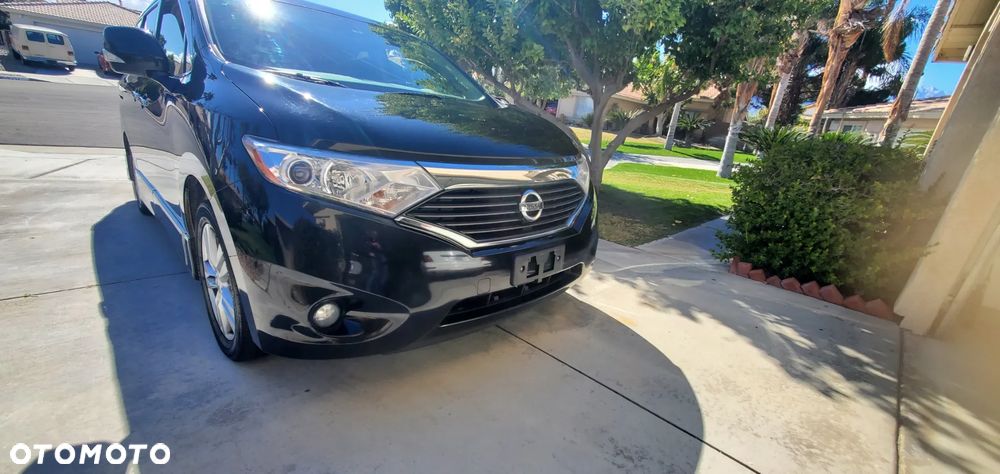 Nissan Quest - 2