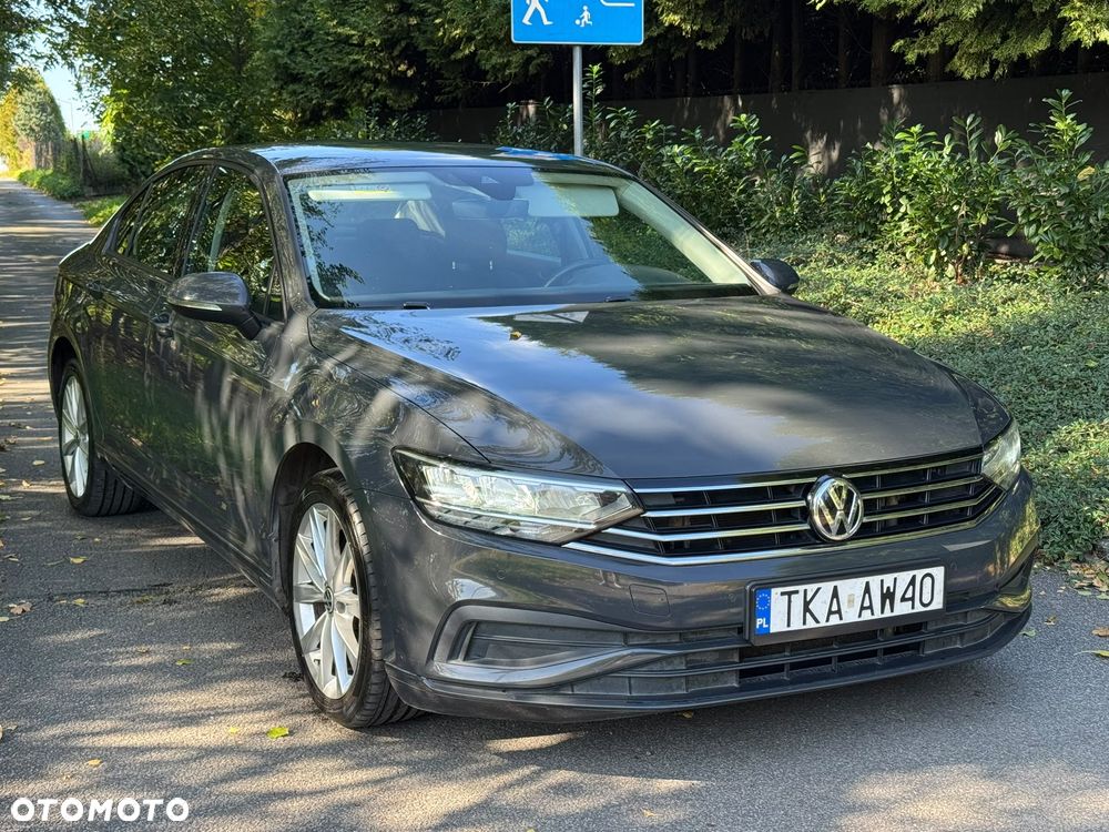 Volkswagen Passat - 7