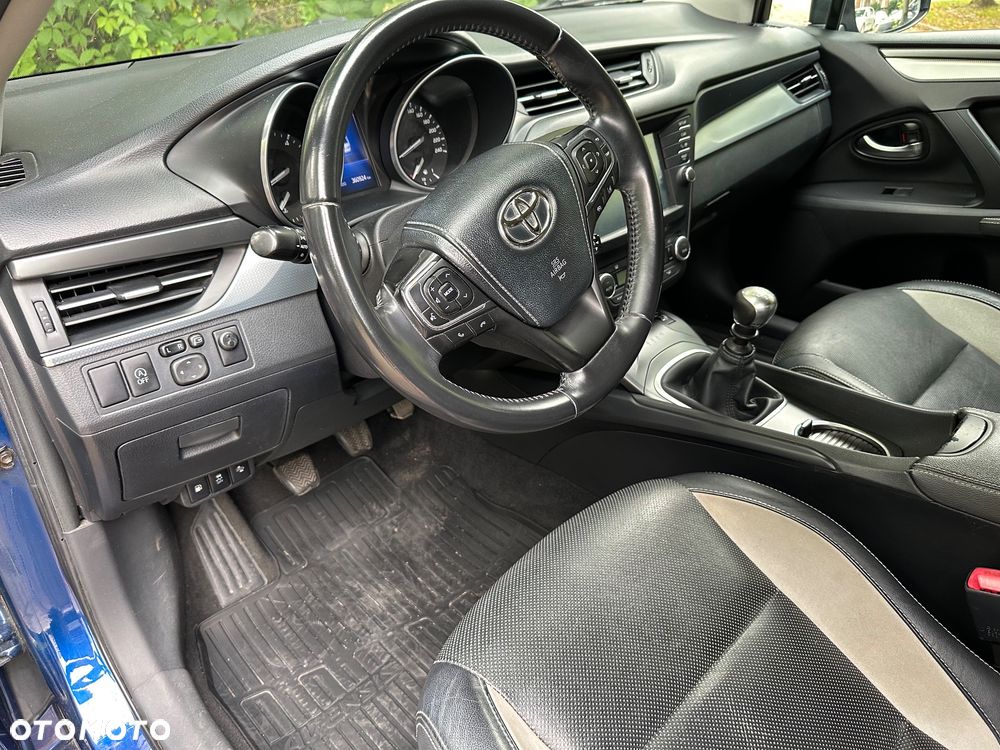 Toyota Avensis 2.0 D-4D Prestige - 7