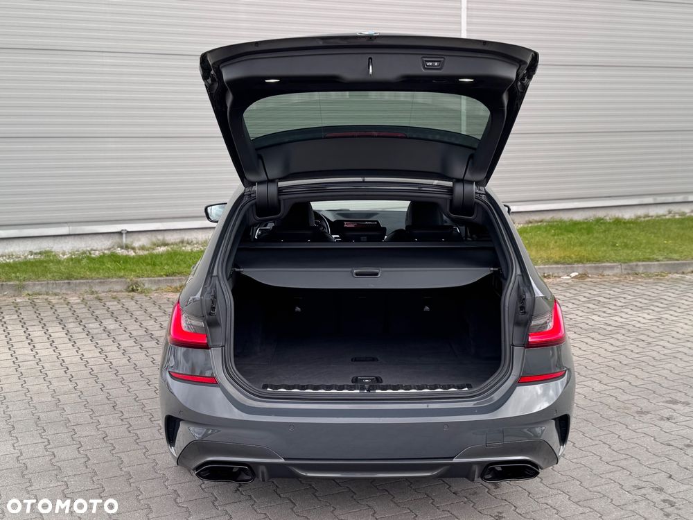 BMW Seria 3 320d Touring M Sport - 21