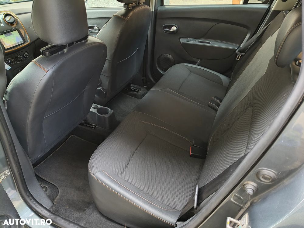 Dacia Logan Stepway 0.9 TCe - 8