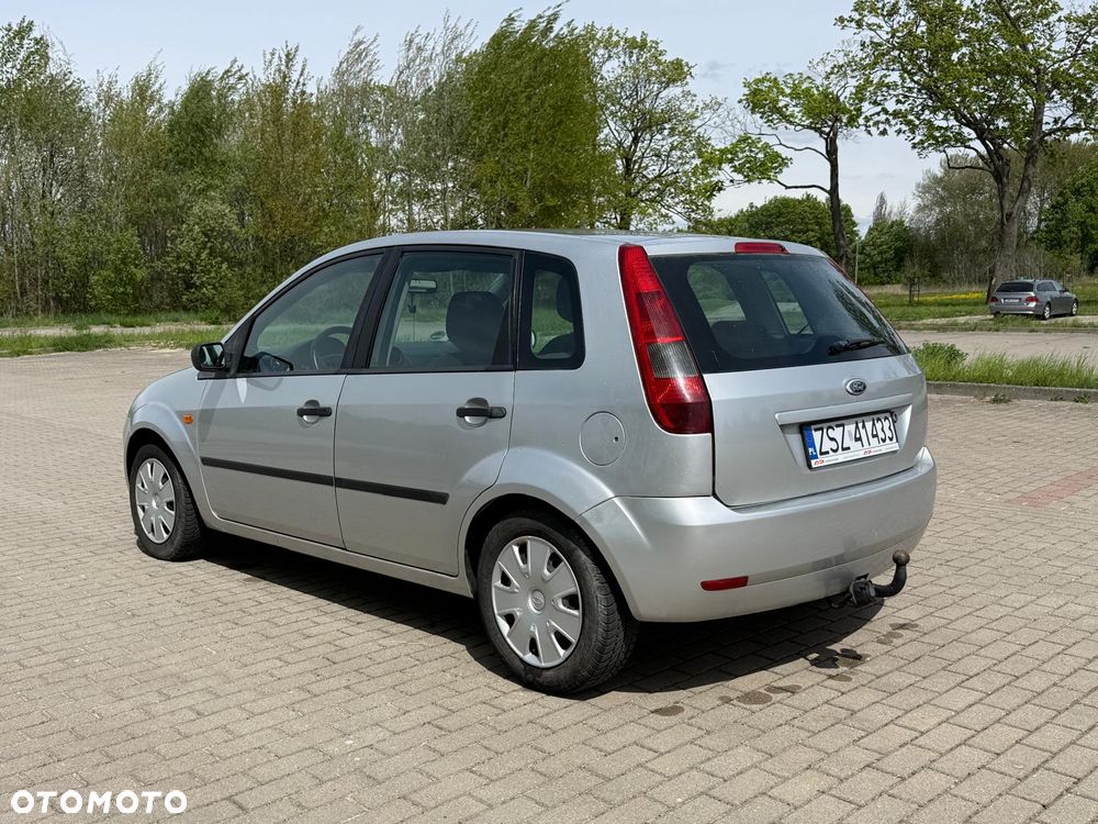Ford Fiesta 1.4 Ghia - 13
