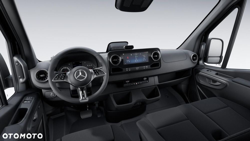 Mercedes-Benz Sprinter - 4