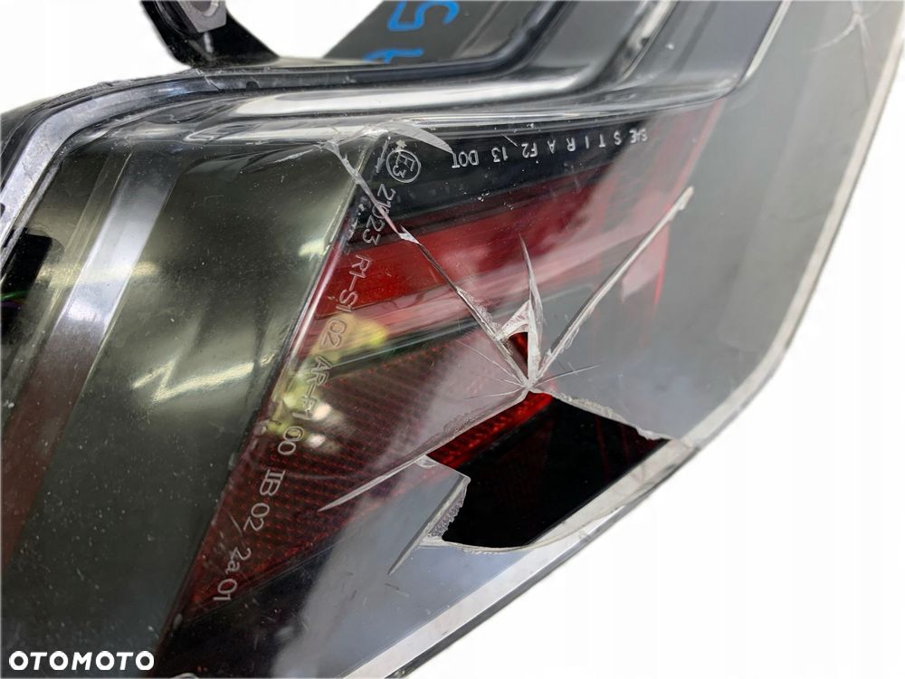 A5 LAMBORGHINI HURACAN LAMPA PRAWA TYLNA TYŁ EU 4T0945096 - 14