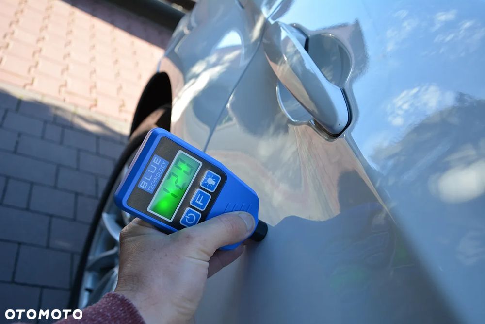 BMW Seria 3 318d DPF Edition Exclusive - 28