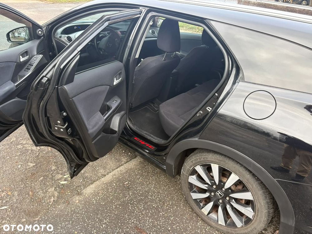 Honda Civic 1.6 i-DTEC Lifestyle - 16