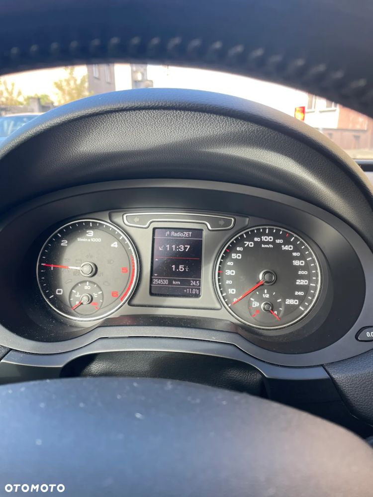 Audi Q3 2.0 TDI Edycja Specjalna - 11