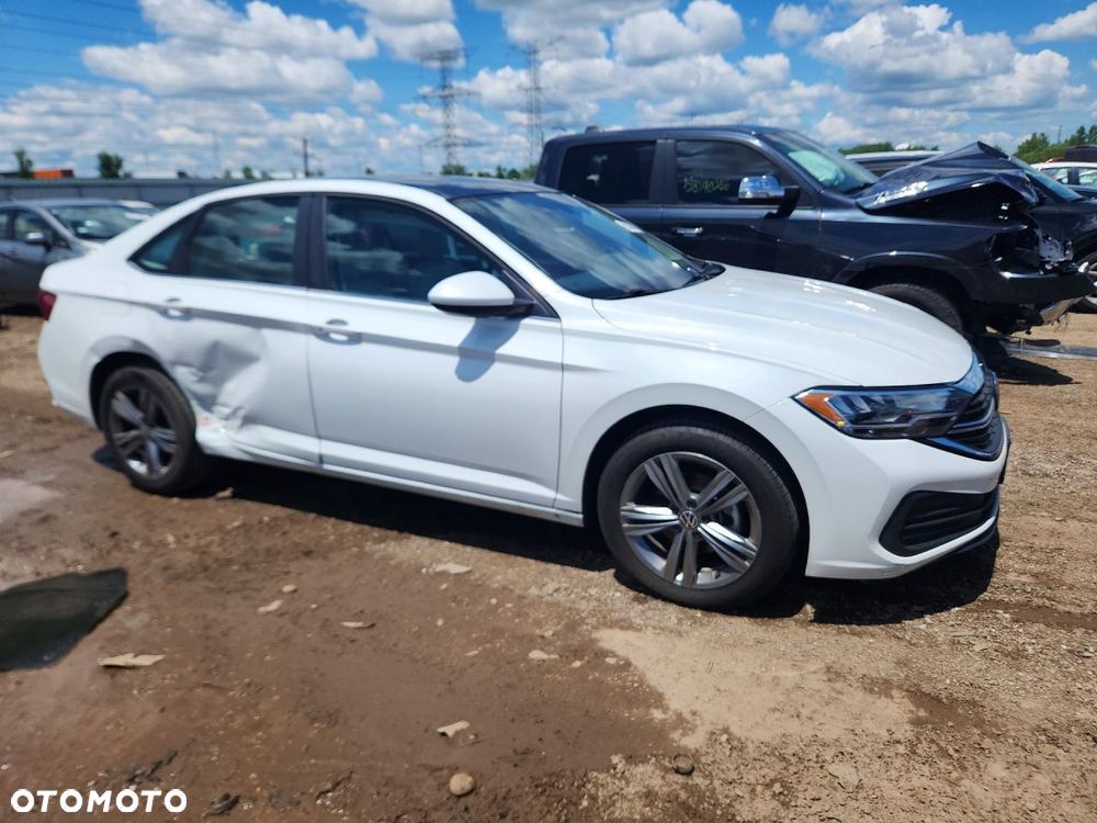 Volkswagen Jetta - 5