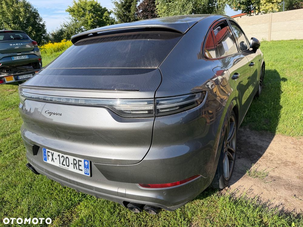 Porsche Cayenne - 3