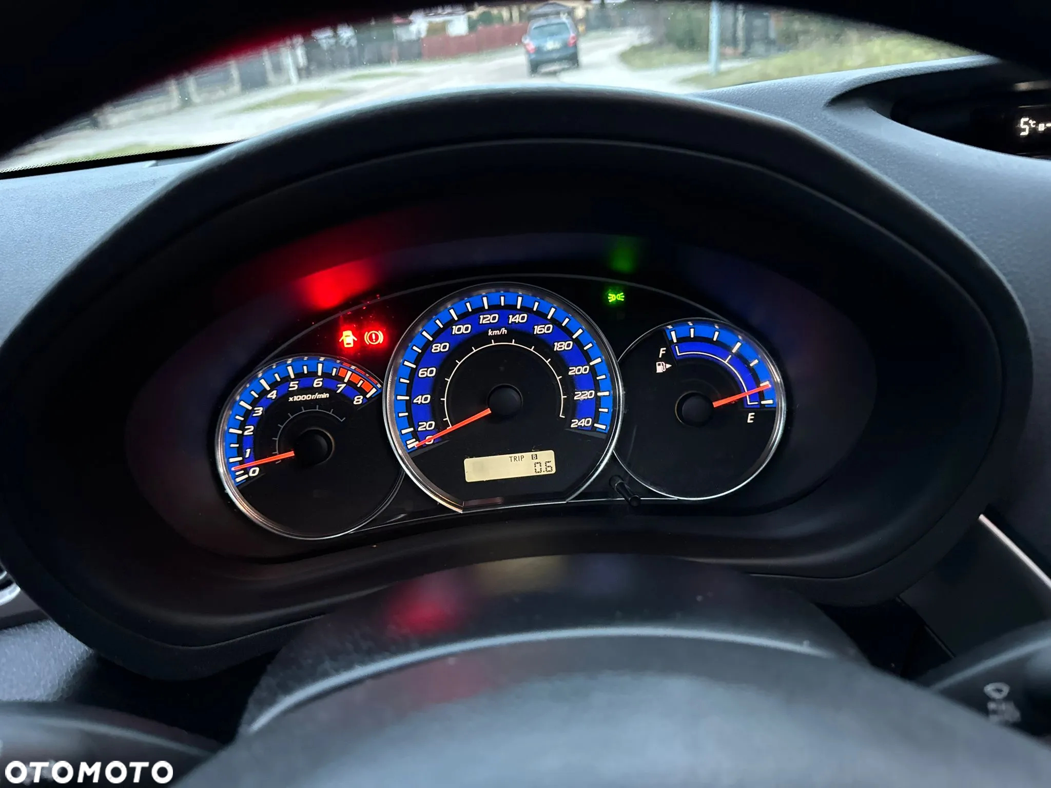 Subaru Forester 2.0X Exclusive - 17