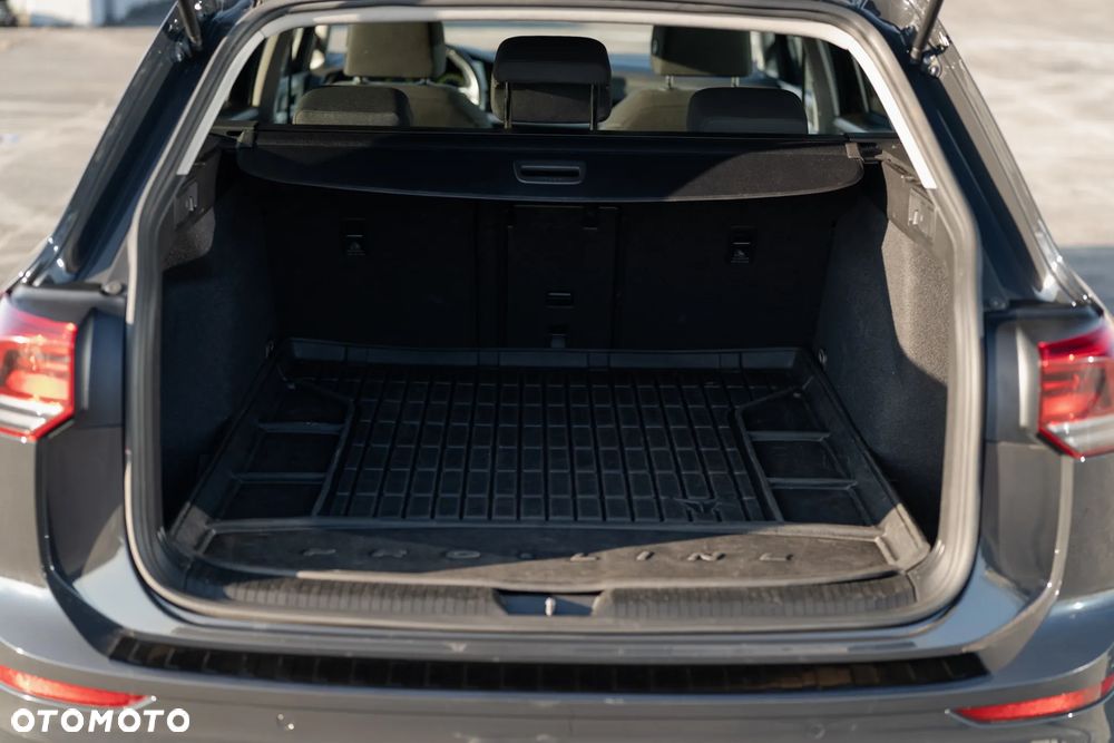 Volkswagen Golf Variant 2.0 TDI Life - 36