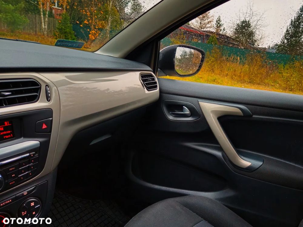 Citroën C-Elysée 1.6 VTi Exclusive - 16