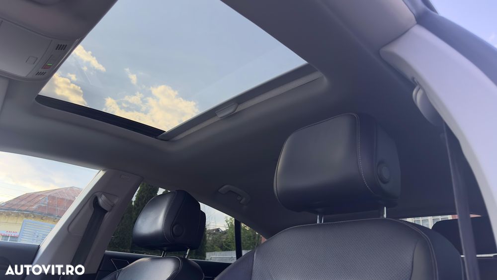 Volkswagen ARTEON 2.0 TDI SCR DSG Elegance - 13