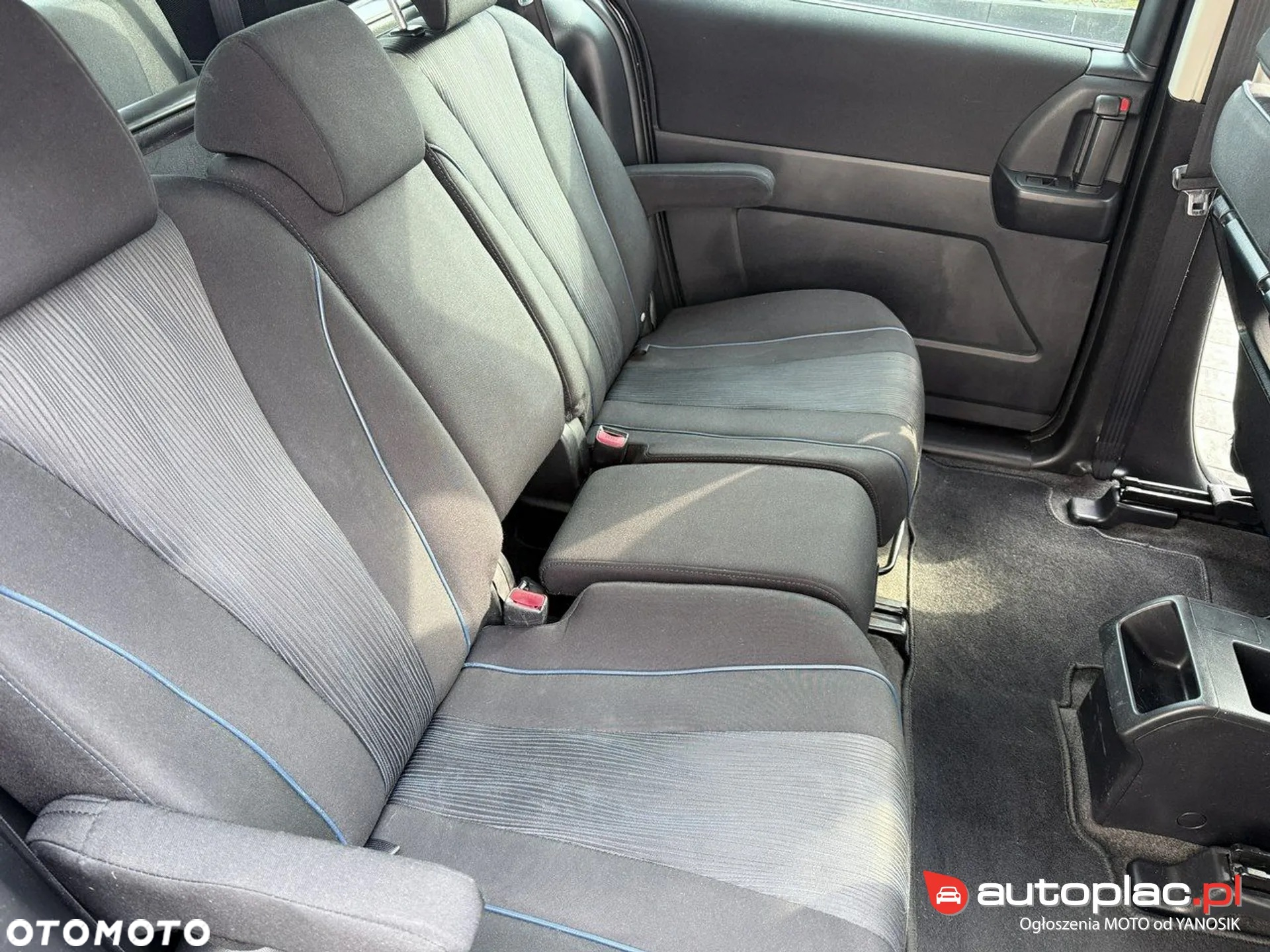 Mazda 5 2.0 Exclusive - 12