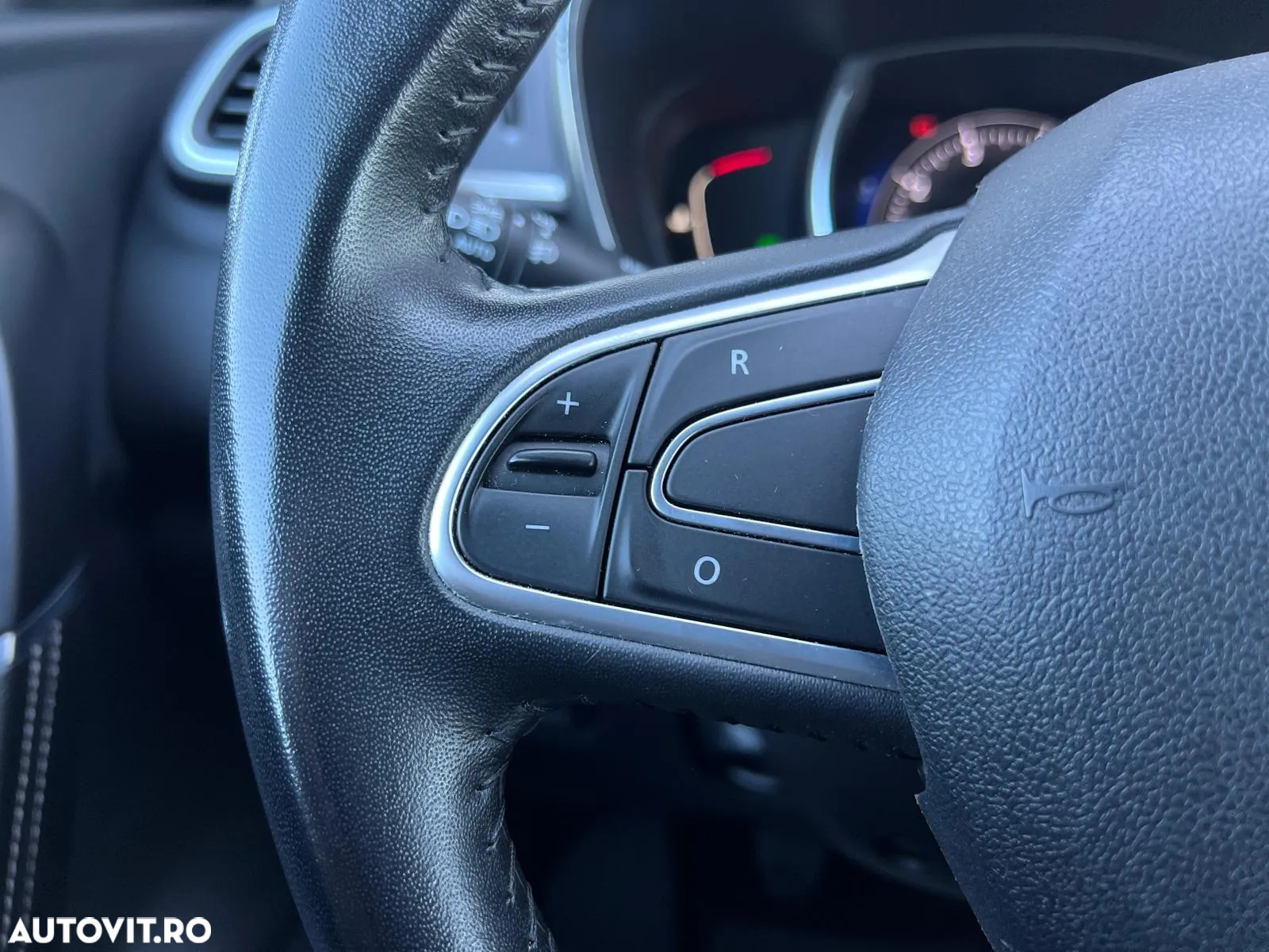 Renault Kadjar TCe 140 GPF Life - 9