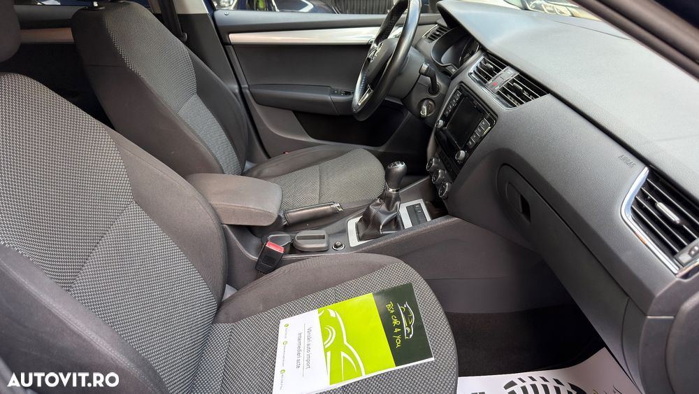 Skoda Octavia 1.6 TDI GREENLINE - 13