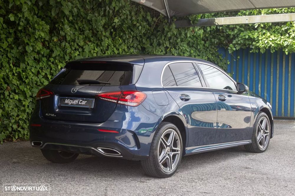 Mercedes-Benz A 250 e AMG Line - 9
