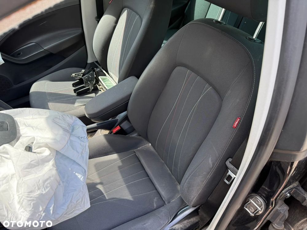 Seat Ibiza 1.4 16V Sport - 11