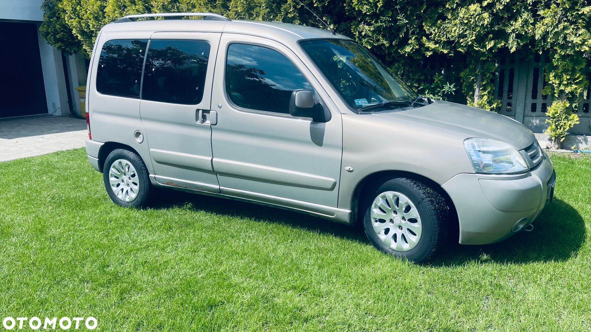 Citroën Berlingo II 1.6 HDi Multispace Plus - 1