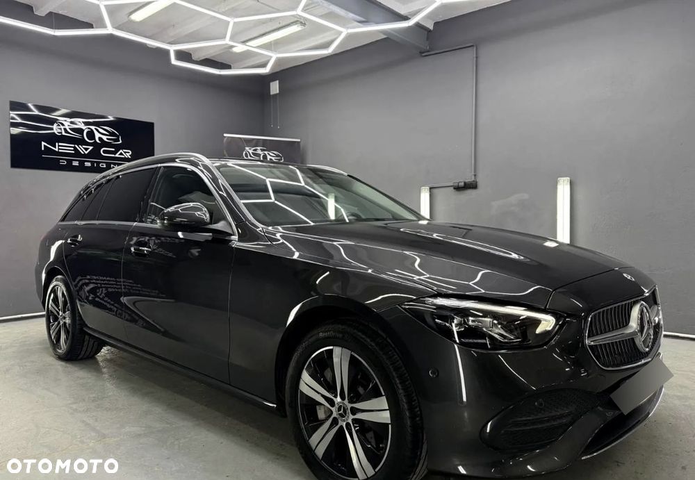 Mercedes-Benz Klasa C ver-300-e-9g--tronic-amg-line - 9