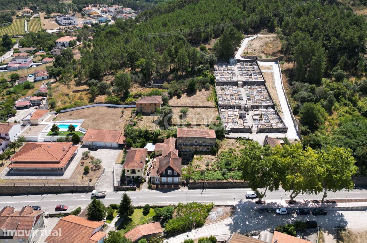 Moradias, 7 artigos 15.520 m² de terreno, 1.622,10 m² area construç... - Grande imagem: 4/15