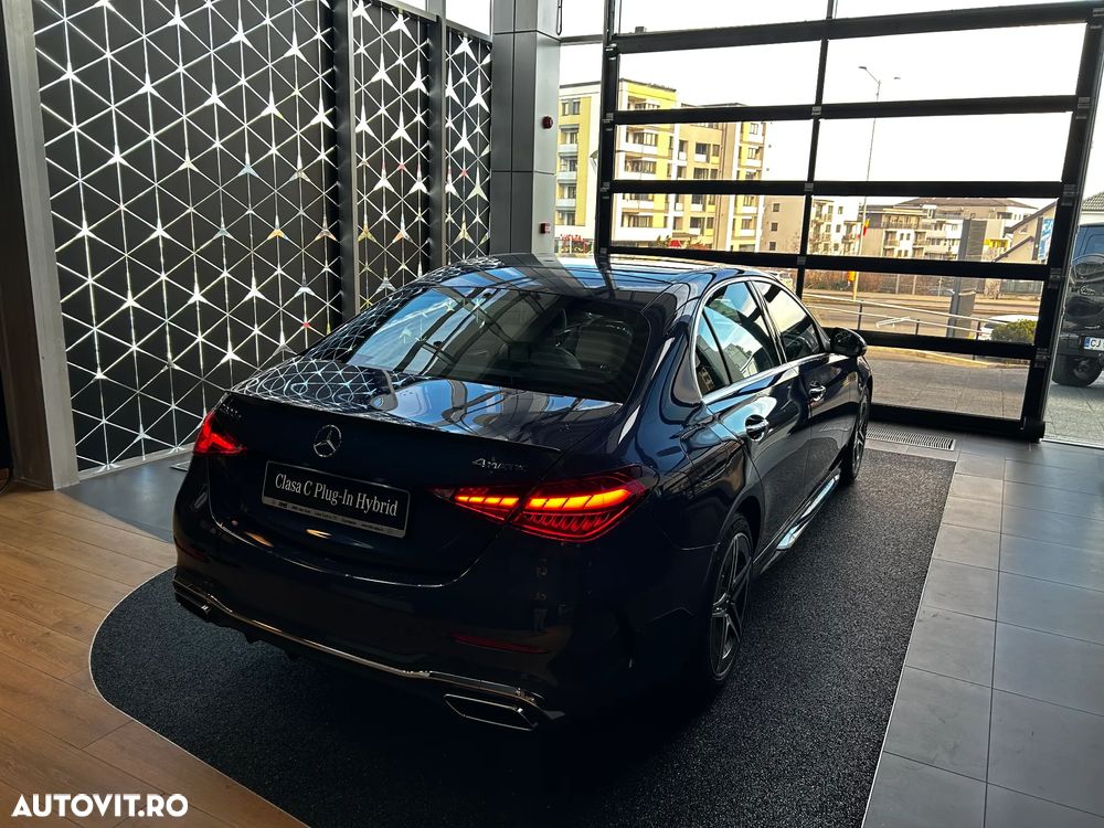 Mercedes-Benz C 300 PHEV 4MATIC - 4